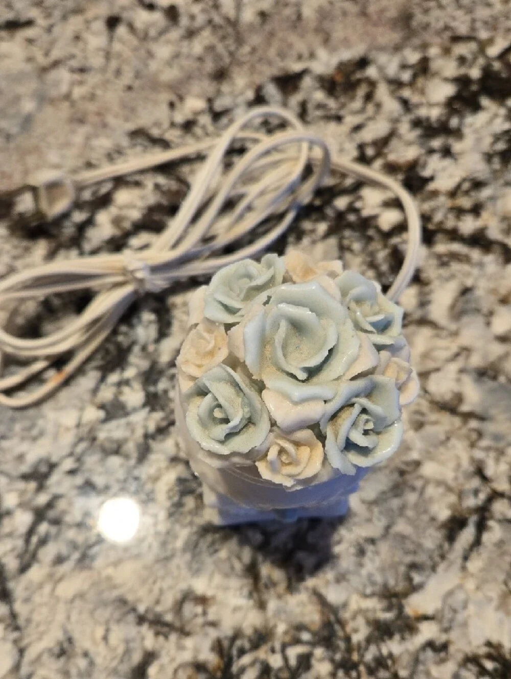 NIGHT LIGHT ▪︎ Vintage Porcelain Floral Electric- White with Pale Blue Roses